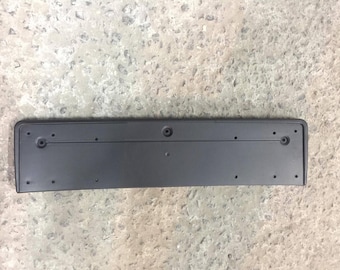 bmw e39 M5 voornummer frame Kentekenplaathouder / frame voor m-bumperOpent in een nieuw venster of op een nieuw tabblad
