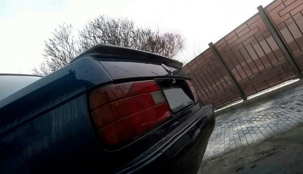 BMW E30 スポイラー セダン リアスポイラー リップ BMW E30 全車種対応
