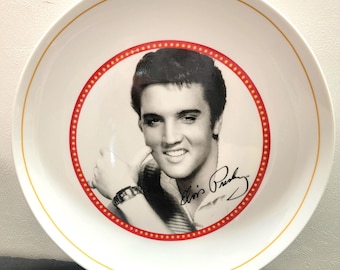 Vintage Elvis Presley Collectible Plate • Black & White Portrait • Rock and Roll Wall Art • Retro Music Decor