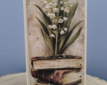 Lilies Narrow B227-J Photo Strip Pattern, Fore-Edge Book Art, Recycling Books, Easter