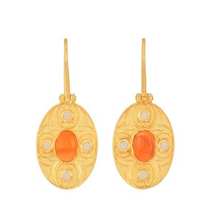 Orecchino in argento sterling con corniola e perla in oro vermeil 14 carati