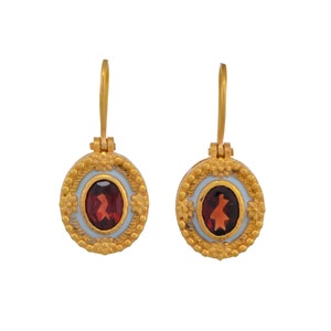 Granat-Vermeil-Ohrring aus 14-karätigem Gold über Sterlingsilber mit Emaille