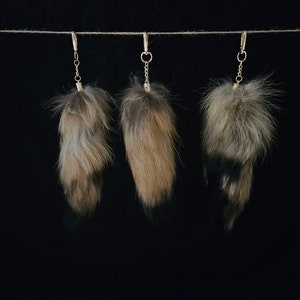 soft tanned clip on fox tail keychain, suitable for cosplay.