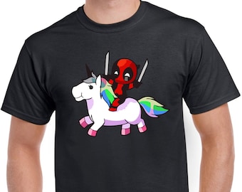 Deadpool montando um unicórnio engraçado camiseta presente