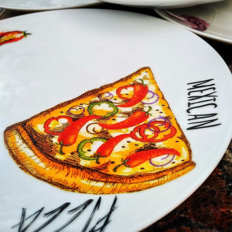 A set of ceramic pizza plates. A large dish 6 plates. Etsy