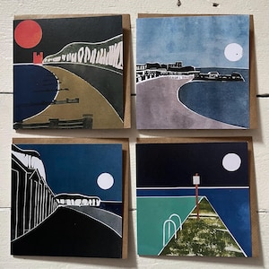 Jeu de 4 cartes côtières. Extrait des linogravures originales de Cath Deeson Seaside Thanet Kent Margate Walpole Bay reculver towers Broadstairs