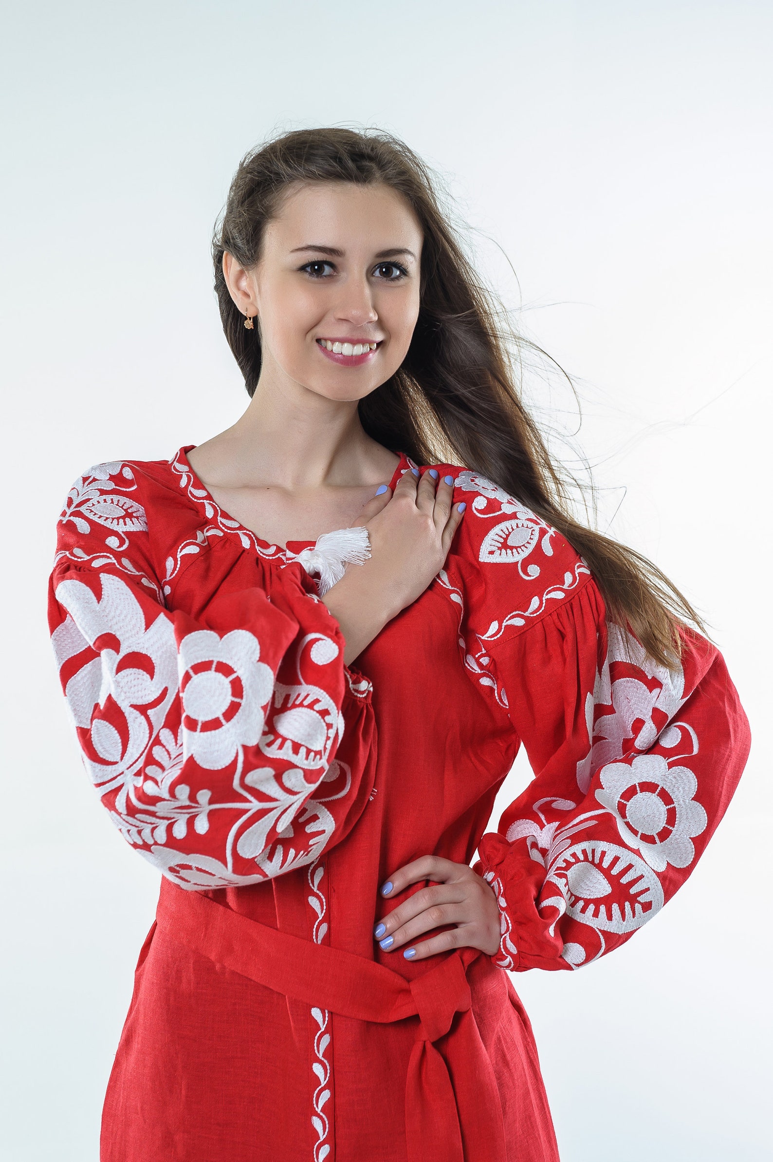 White Linen Embroidered Blouse boho Chick Kaftan Etsy