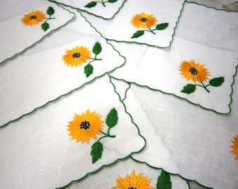 Embroidered Sunflower Linen Napkins - Thanksgiving Table Decor, Set of 6 pieces