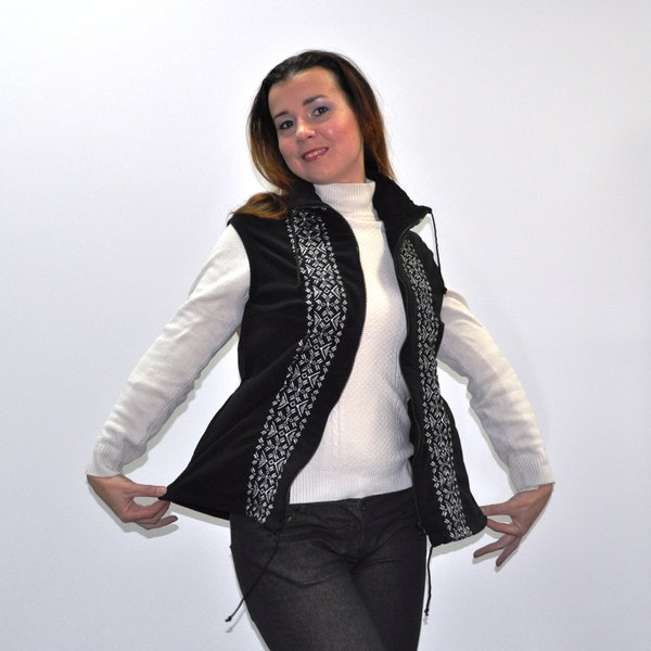 Fleece embroidered black vest, sleevless black jacket, Ukrainian traditional embroidered gillete