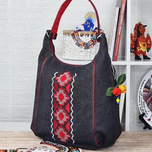 Ukrainische bestickte Jeans Umhängetasche, Folk Einkaufstasche, Boho Chick Tasche, Mädchen Canvas Umhängetasche, Geschenk für sie, Ukrainische Designertasche