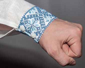 Generisch Camicia ricamata ucraina bianca premium da uomo - Vyshyvanka tradizionale con motivo a punto croce blu, bianco, L
