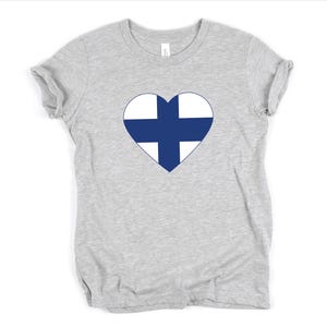 Finnish Flag Heart Kids T-Shirt, Finnish Pride Children&#39;s Shirt, Finland Vacation Youth Tee, I Love Finland Clothing For Boys or Girls