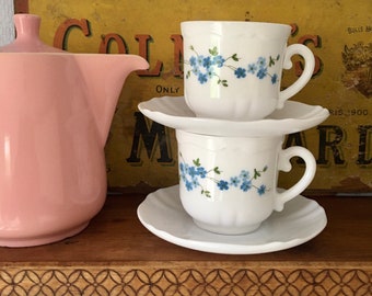Plat Creux Vintage Arcopal Myosotis Veronica - Modèle Français, Multicolore - Occasion En Bon état