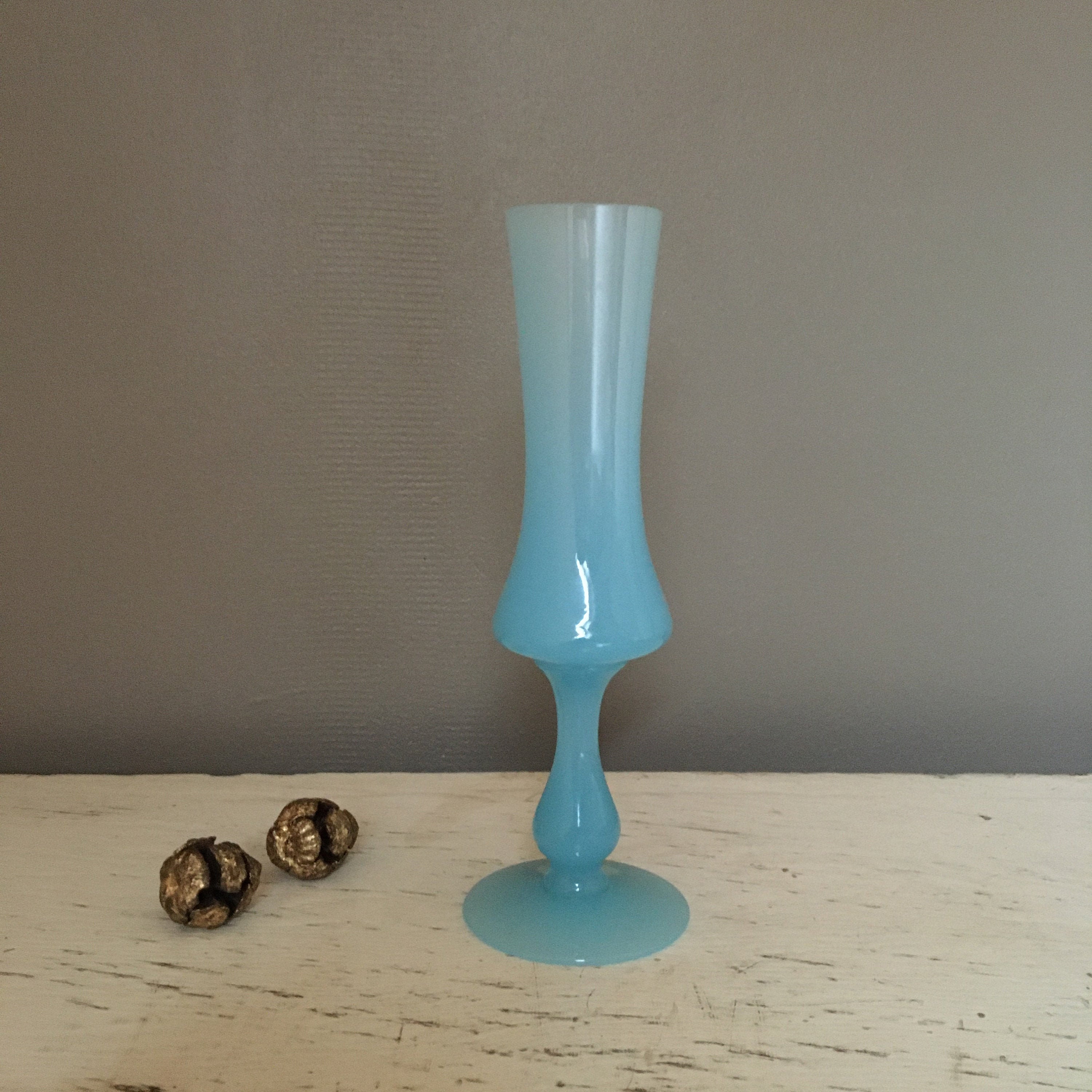Vase / soliflore opaline bleue - Décoration