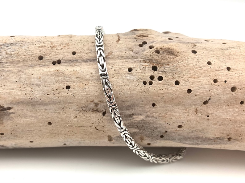 Handgjort 3 mm oxiderat sterlingsilver bysantinskt armband bild 4