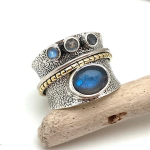 Labradorite Silver Ring with Gold Accent Size 7, 8, 9 / Smooth Labradorite / Healing / 925 Sterling