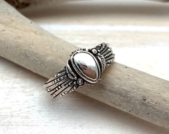 Pebble Signet Silver Ring / Southwestern Sun Ring / Best Selling Signet Ring / 925 Sterling / Everyday Western Ring / Size 4-10