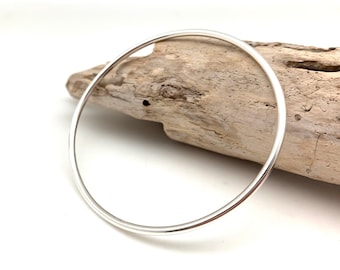 Bracciale rigido in argento tubolare da 6"/ Bracciale rigido sottile e arrotondato semplice/ Bracciale rigido impilabile semplice in argento sterling/ Argento sterling 925