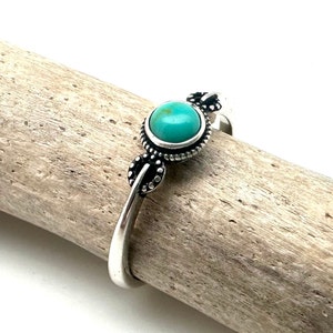 Turquoise Silver Ring 4-10 / Simple Turquoise Ring / Natural Turquoise / Everyday Turquoise / Protective / Sterling 925