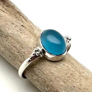 Blue Chalcedony Silver Ring 6, 8, 9 / Smooth Chalcedony Drop Ring / Healing Ring / Natural Blue Chalcedony / 925 Sterling Silver