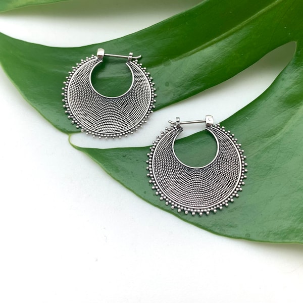 Créoles en argent de Bali 25 mm / Petites boucles d'oreilles en argent perlées / Boucles d'oreilles en perles oxydées / Boucles d'oreilles de méditation / Argent sterling 925