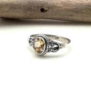 Citrine Silver Ring / Citrine Swirl Bali Ring / Natural Citrine / Quartz Ring / Size 5, 6, 7, 8, 9, 10 / 925 Silver