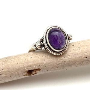 Amethyst Bali Silver Ring / Amethyst Ring / Natural Amethyst / Women&#39;s Stone Ring / Size 7, 8, 9