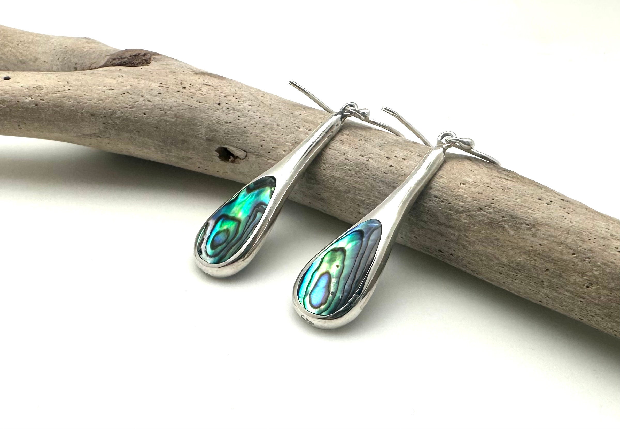 Orecchini in argento con abalone / Orecchini lunghi in conchiglia di avalone in argento / Orecchini moderni e semplici in abalone / Argento sterling - Italia Orecchini in argento con abalone / Orecchini lunghi in conchiglia di avalone in argento / Orecchini moderni e semplici in abalone / Argento sterling - Italia