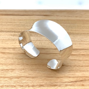Modern Wide Concave Cuff / Smooth Silver Statement Bangle / Silver Tapered Cuff / 925 Sterling Silver / Shiny Finish
