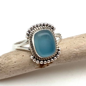 Blue Chalcedony Silver Ring 6, 8, 9 / Smooth Chalcedony Drop Ring / Healing Ring / Natural Blue Chalcedony / 925 Sterling Silver