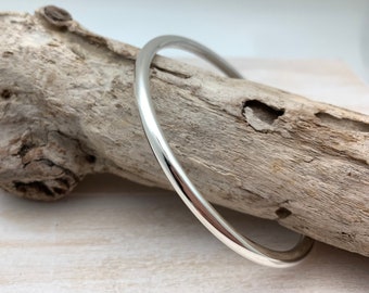 Silver Round TubeBangle 7&quot; / Plain Bracelet 7&quot; to 8&quot;  / 4mm Simple Silver Tube Bangle 65mm Diameter / Stackable / Sterling Silver 925