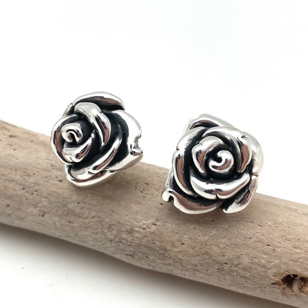 Orecchini in argento con fiore di rosa / Borchie di rosa sterling / Orecchini con montatura di rosa di dimensioni perfette 12mm / Perno nel mezzo / Fiore 3D / 925 Sterling