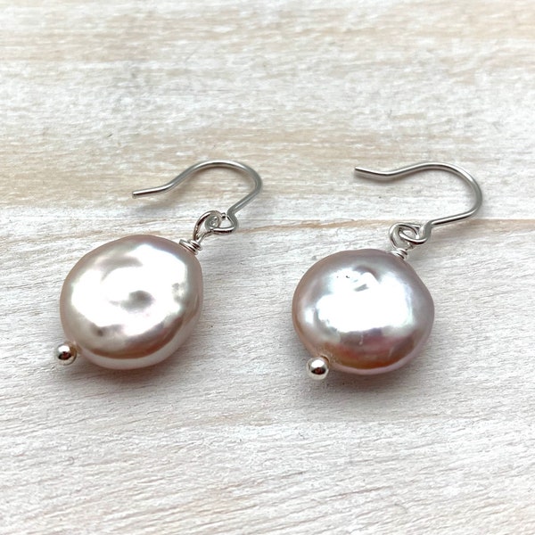 Pink Coin Pearl Silver Earrings / Pink Pearl Earrings / Organic Pearl Earrings / Organic Silver Earrings / Japanese Pink Pearls / Silver 925