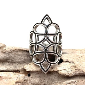 Silver Shield Ring size 5.5, 6.5, 7, 8, 9, 10 // Etched Silver Long Finger Ring // Silver Statement Ring // 925 Sterling