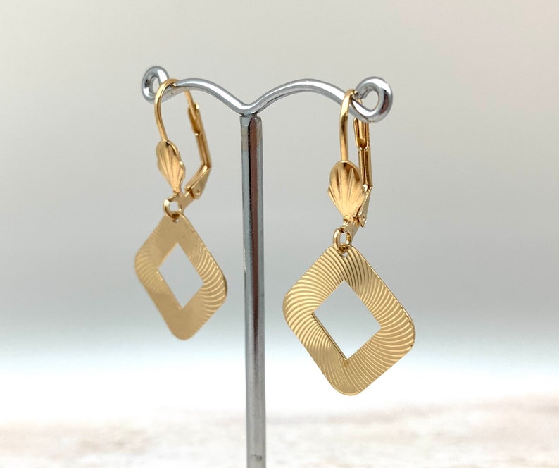 Simple Gold Earrings Mid-Century Gold Lightweight Goldfill Gold Square Sparkling Earrings Everyday Gold Square Dangly Earrings