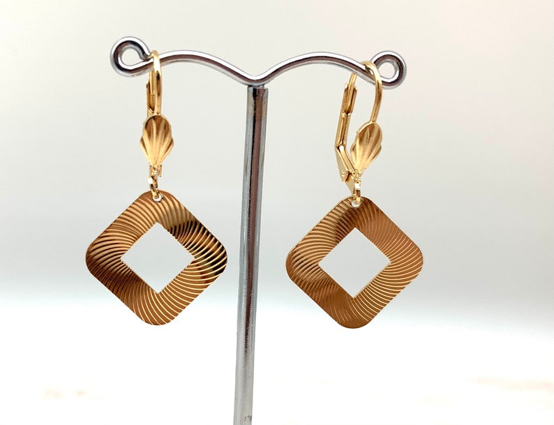 Simple Gold Earrings Mid-Century Gold Lightweight Goldfill Gold Square Sparkling Earrings Everyday Gold Square Dangly Earrings