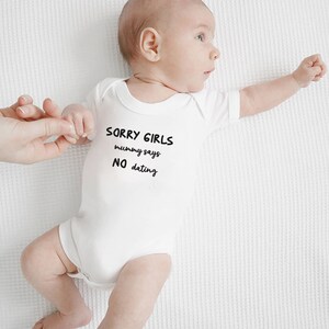 A whimsical and heartwarming outfit that is perfect for your little one's very first birthday. Crafted from ultra-soft cotton, this onesie promises to keep your baby cozy and comfortable. Available in both long and short sleeves.