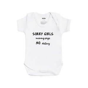 A whimsical and heartwarming outfit that is perfect for your little one's very first birthday. Crafted from ultra-soft cotton, this onesie promises to keep your baby cozy and comfortable. Available in both long and short sleeves.