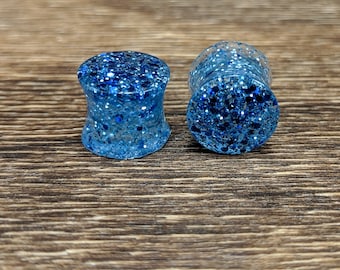 Blue Glitter Round Plugs, Glitter Plugs, Blue Gauges, Double Flare Plugs, Blue Plugs, Handmade Plugs, Monochromatic Blue Glitter, Blues