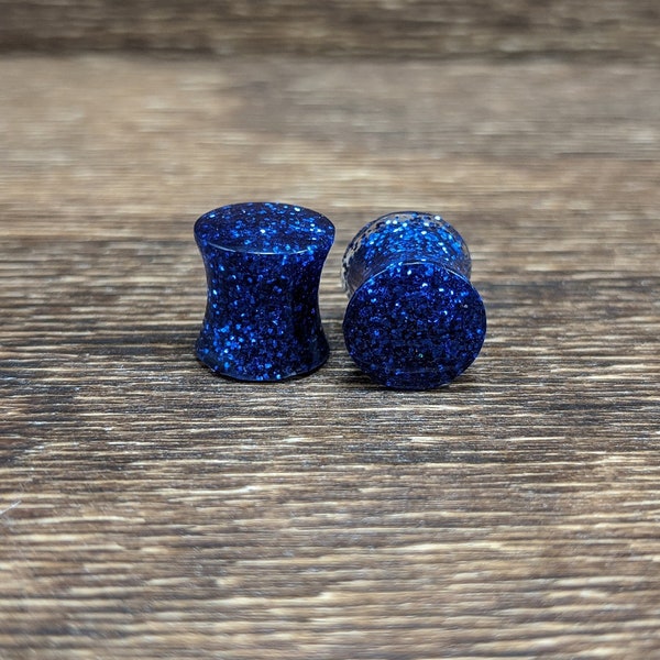 Blue Small Glitter Plugs, Blue Plugs, Blue Glitter Gauges, Double Flare Plugs, Glitter Plugs, Handmade Plugs, Resin Plugs, Body Jewelry,Blue