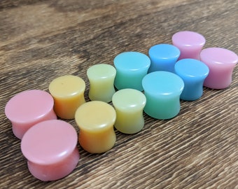 Pastel Rainbow Plug Set, Six Color Plug Set, Round Gauges, Double Flare Plugs, Handmade Resin Gauges, PRIDE Plugs, Rainbow Gauges, Pastel