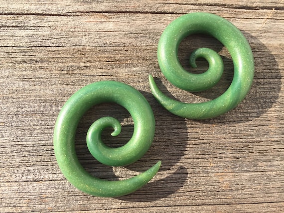 Natural Green Nephrite Jade Quad Twist Earrings NZ Maori Design Jewelry -  3JADE wholesale of jade carvings, jewelry, collectables, prayer beads