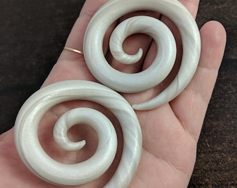 Elegant White Pearl Spiral Earrings for Gauged Ears, Large Gauge, Stretched Piercings, Polymer Clay Jewelry and Earrings, Custom Size