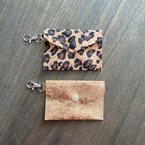 Cheetah Keychain Wallet, Cork Snap Wallet, Cork Keychain Purse, Travel Wallet, Cash and Coin Pouch, Gift Card Holder, Fall Wallet