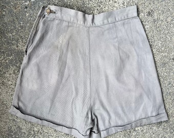 Vintage 50s 26" 27" 28" Side Zip Shorts, Gray Cotton Twill with Adjustable Prentice Zipper, Cuffed, One Side Pocket, High Waist