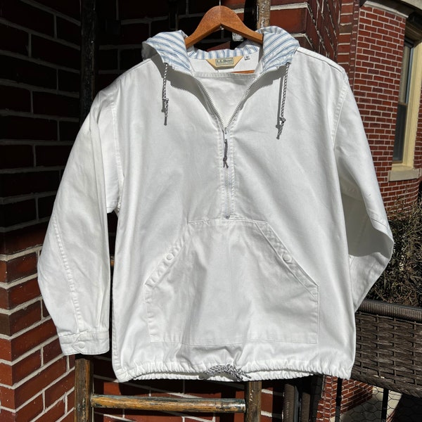 Vintage 80s S/M LL Bean White Cotton Canvas Anorak with Waist Cinch and Front Pocket with Snaps