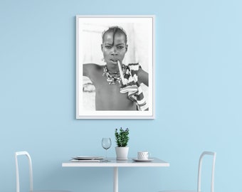 Wand Kunstdruck, Schwarz Weiß Afrika Druck, Portrait Fotografie, Stämme Äthiopiens, Badezimmer Dekor, Zahnbürste, Afrocentric Leinwand,