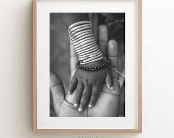 Láminas de arte afroamericano / Arte mural de madre e hijo negros / Fotografía en blanco y negro / Impresión de manos de bebé / Fotografía de Etiopía y África