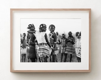 Arte mural de mujer negra / Fotografía africana en blanco y negro / Tribu Dassanech / Impresión artística / Decoración étnica para el hogar / Regalo para el mejor amigo / Adolescente