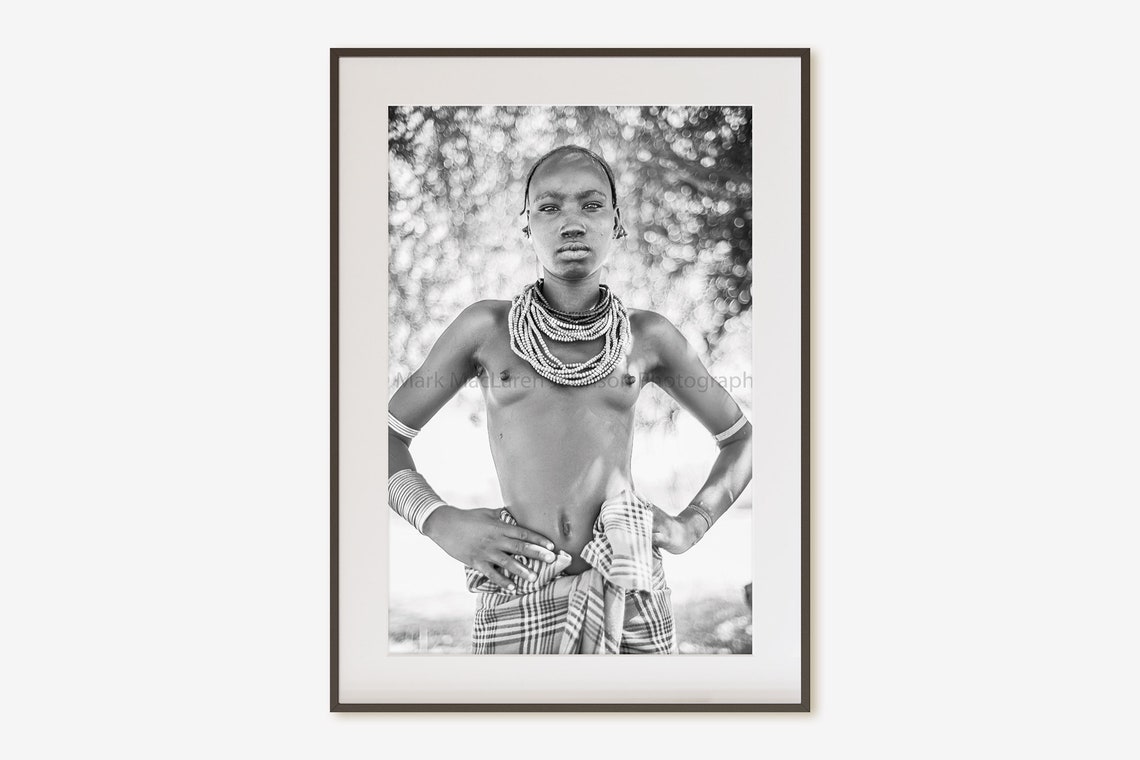 african art in black and white